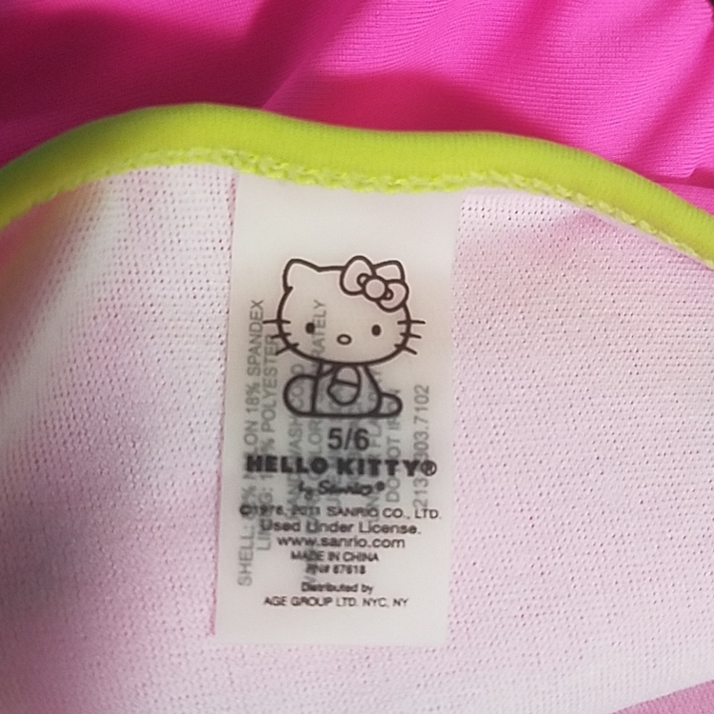 🆕️ Hello Kitty Girls Two Piece - Picture 3 of 3